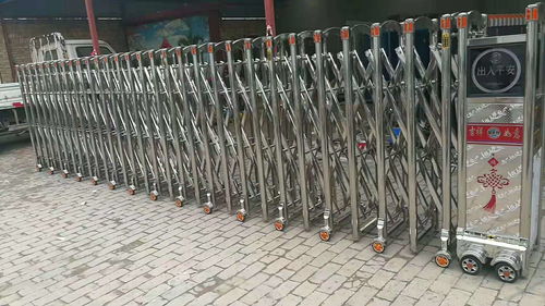 智能工業(yè)門的卓越之選 裕祺臨智能科技引領(lǐng)上海電動(dòng)門與伸縮門安裝新風(fēng)尚